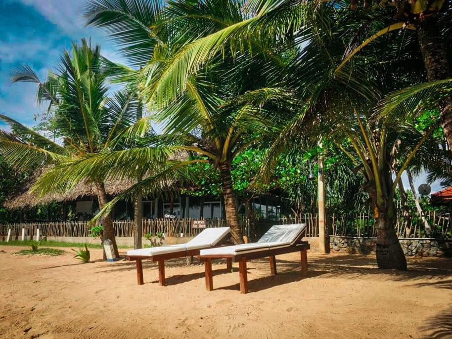 Serenity Beach Cabanas Tangalle Eksteriør bilde