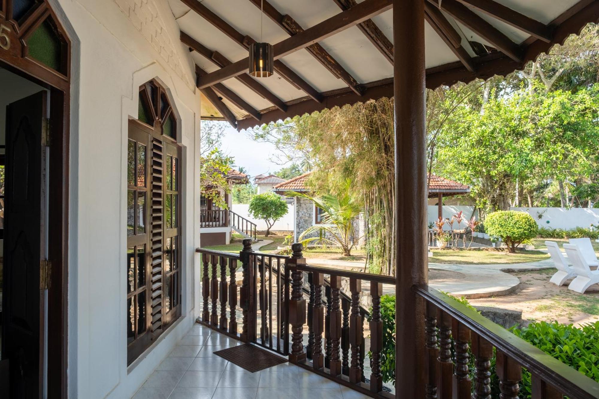 Serenity Beach Cabanas Tangalle Eksteriør bilde