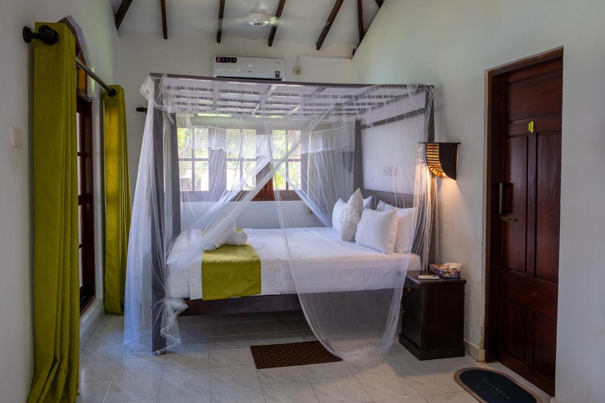 Serenity Beach Cabanas Tangalle Eksteriør bilde